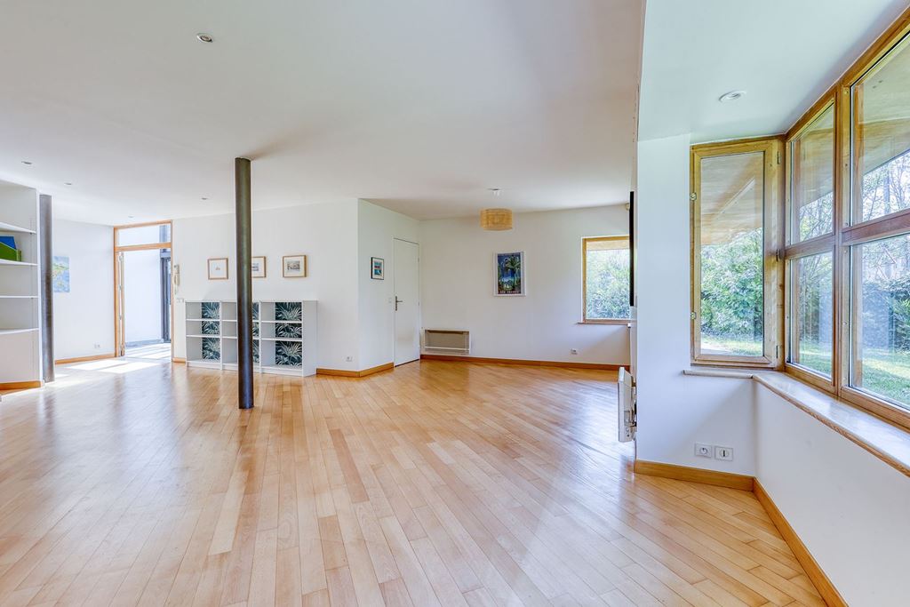 Maison d'architecte ANDILLY (95580) DENIS TABONE IMMOBILIER' title= 'Maison d'architecte ANDILLY (95580) DENIS TABONE IMMOBILIER
