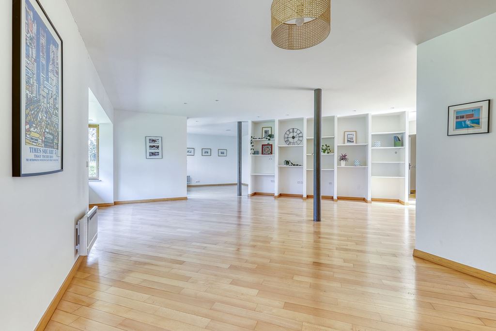 Maison d'architecte ANDILLY (95580) DENIS TABONE IMMOBILIER' title= 'Maison d'architecte ANDILLY (95580) DENIS TABONE IMMOBILIER