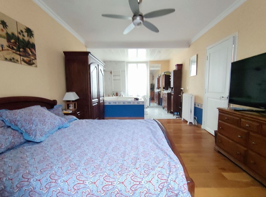 Demeure MONTLIGNON (95680) DENIS TABONE IMMOBILIER' title= 'Demeure MONTLIGNON (95680) DENIS TABONE IMMOBILIER