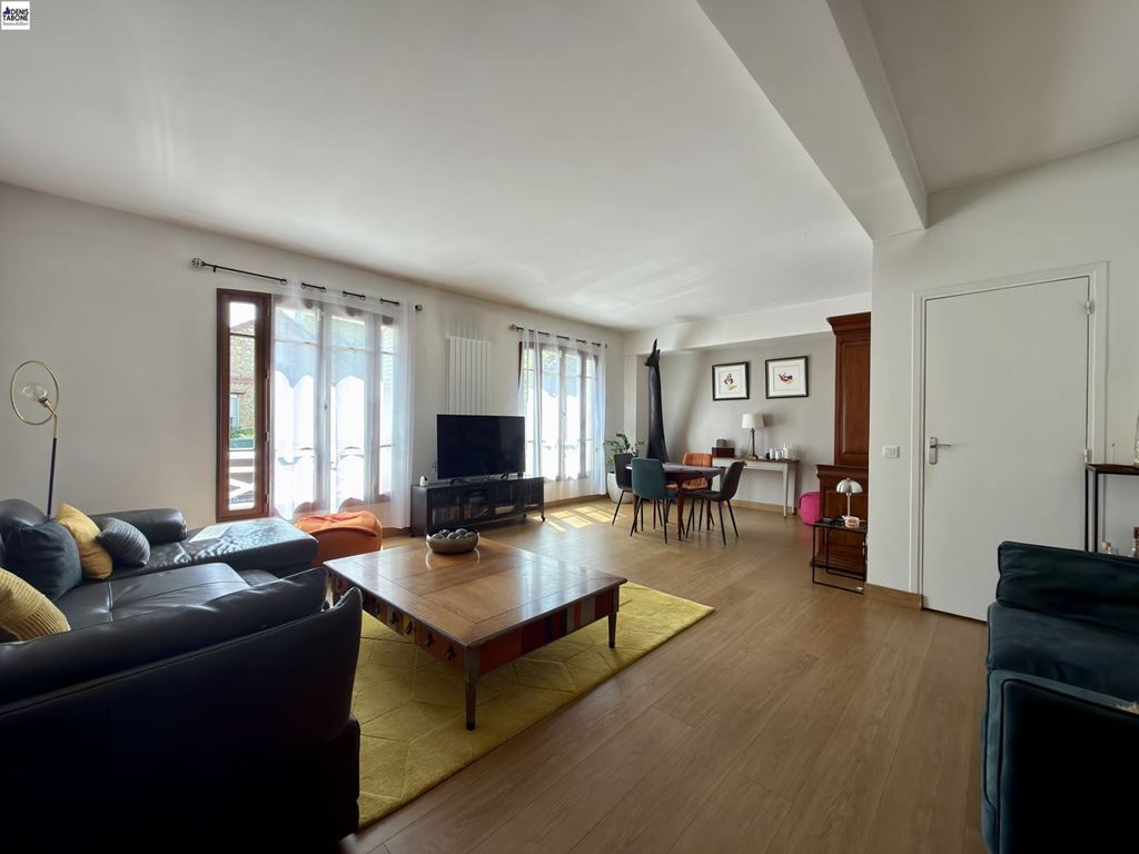 Maison en pierre ST PRIX (95390) DENIS TABONE IMMOBILIER' title= 'Maison en pierre ST PRIX (95390) DENIS TABONE IMMOBILIER